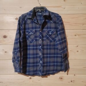 Men's Wrangler Blue and Gray Plaid Casual Button Down Thick Shirt Size L 23x28